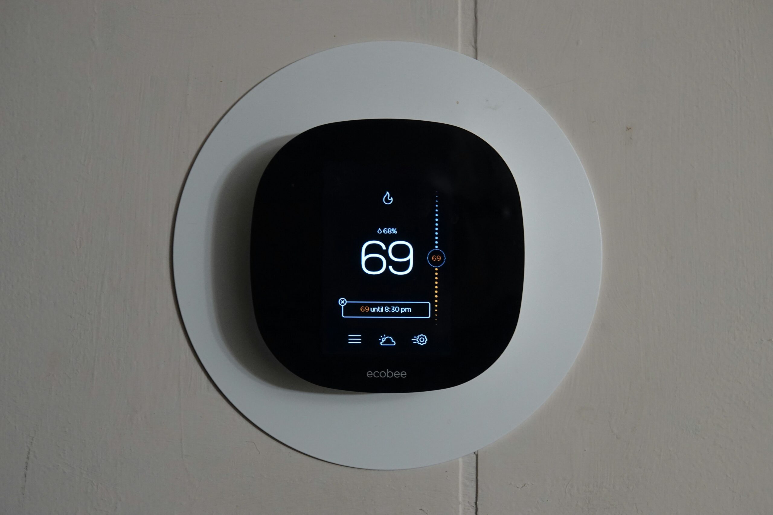 Fitur Unggulan Thermostat Digital (Foto: Unsplash/Sean D)